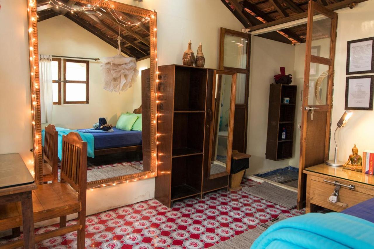 Kranti Yoga Tradition - Beach Resort Patnem Beach Exterior foto