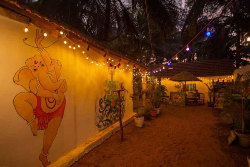Kranti Yoga Tradition - Beach Resort Patnem Beach Exterior foto